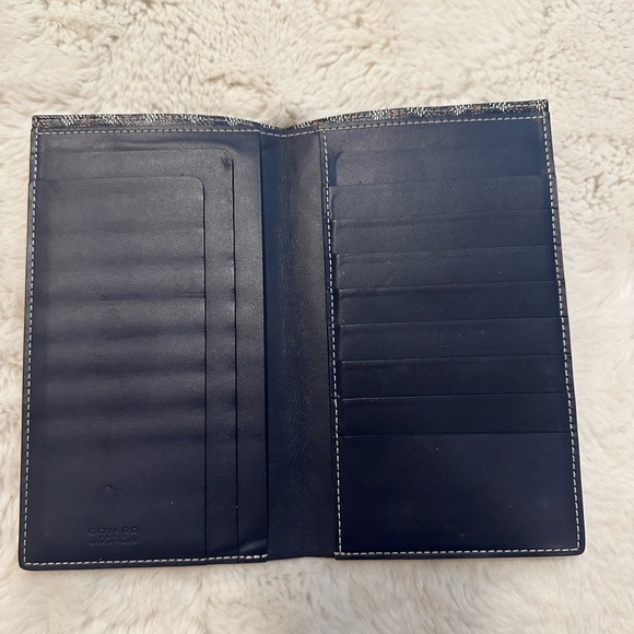 Goyard blue wallet. - Picture 3 of 5
